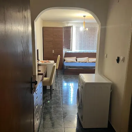 Апартамент Lozenets Close To Metro Station And Centre Of Town