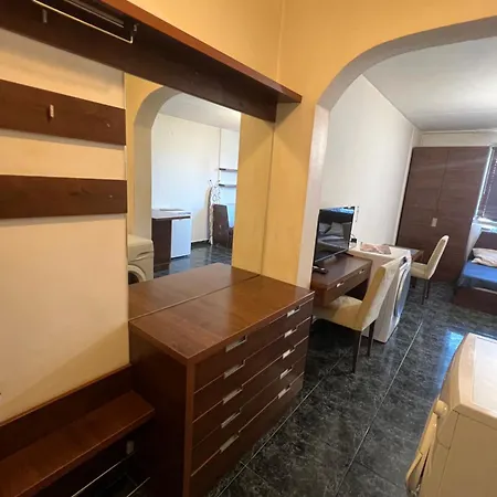 Lozenets Close To Metro Station And Centre Of Town * София